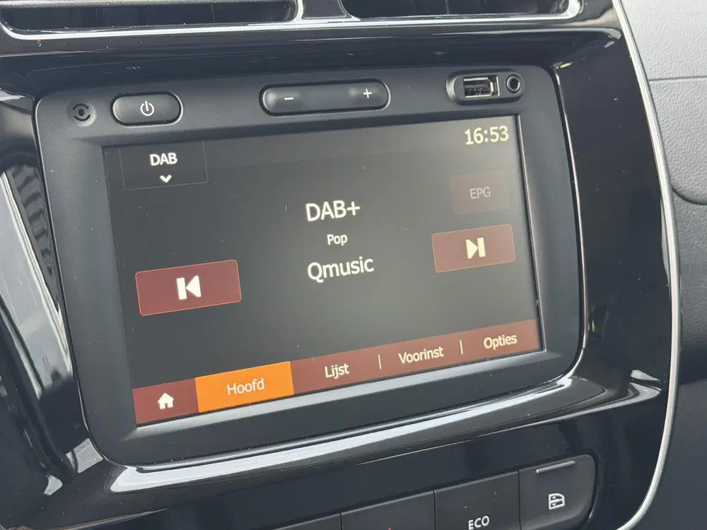 Dacia Spring Expression 27 kWh Lederen interieur uit 2023, foto 15