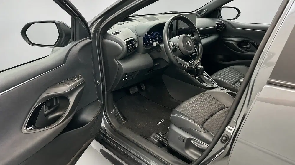 Toyota Yaris 1.5 Hybrid 130 Executive uit 2024, foto 12