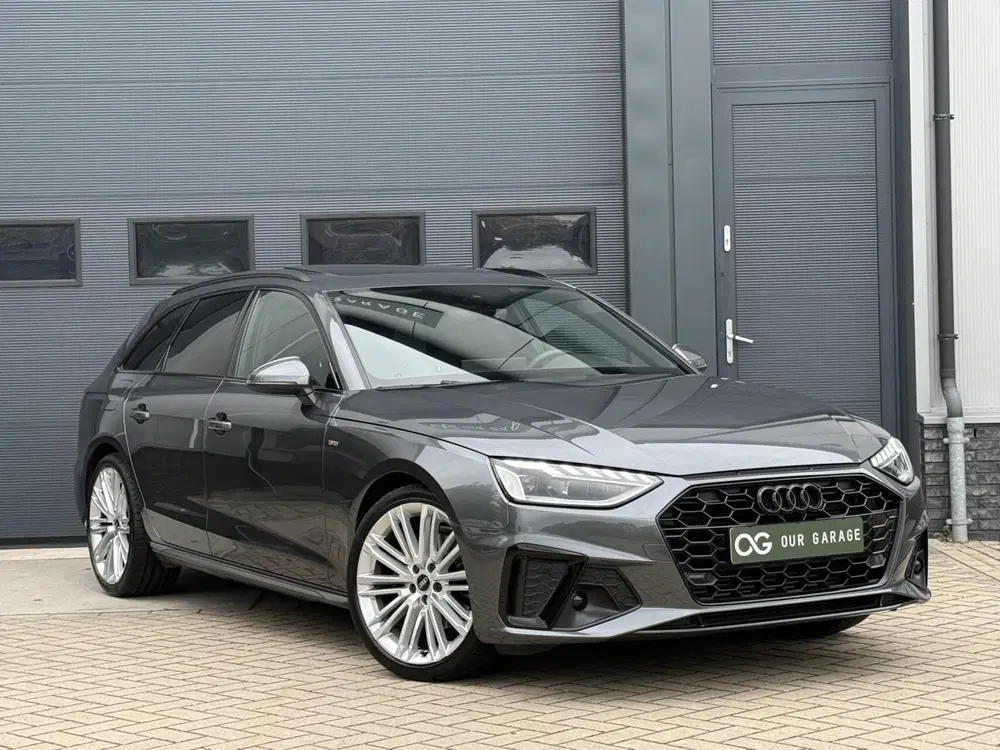 Audi A4 35 TFSI S edition uit 2023, foto 7