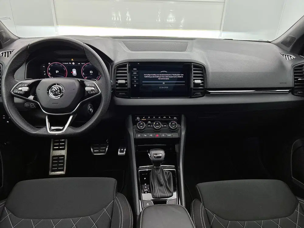 Skoda Karoq 1.5 TSI ACT Sportline Business uit 2024, foto 13