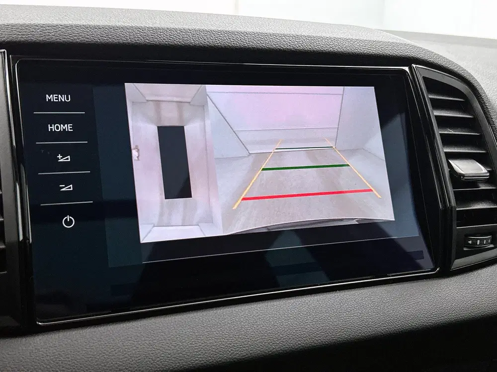 Skoda Karoq 1.5 TSI ACT Sportline Business uit 2024, foto 9