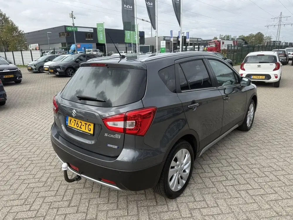 Suzuki S-Cross 1.4 BOOSTERJET SELECT SMART HYBRID + TREKH uit 2021, foto 6