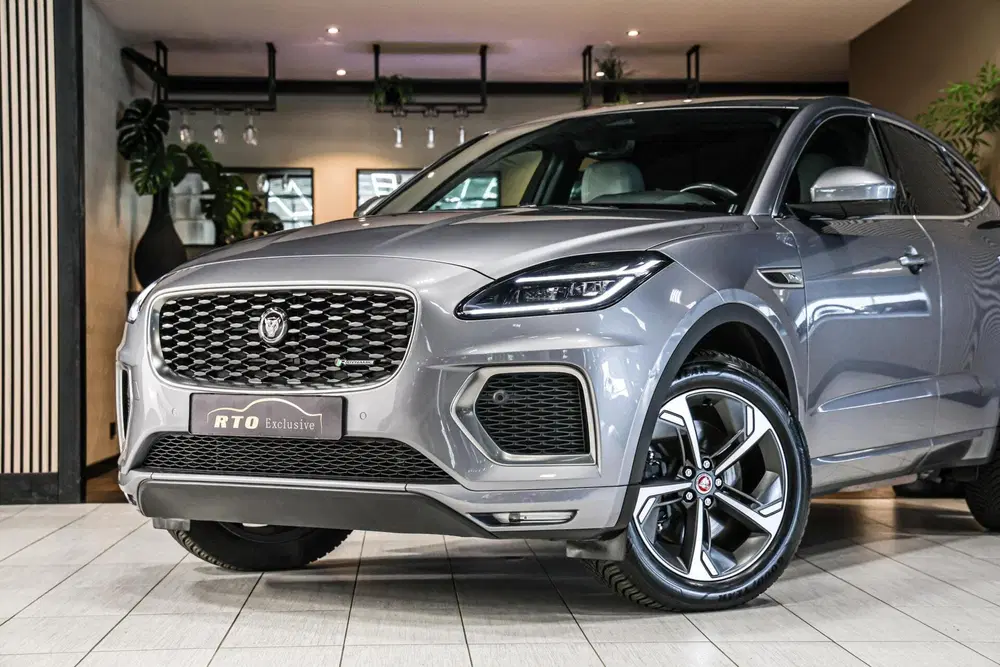 Jaguar E-Pace 1.5 P300e AWD R-Dynamic S uit 2022, foto 6