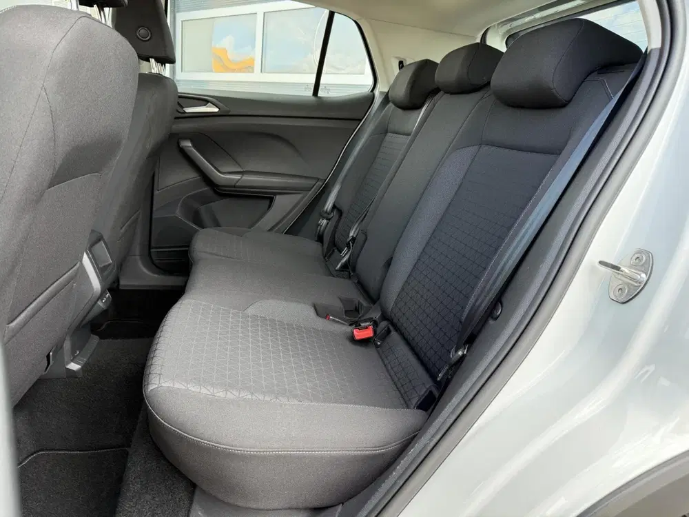 Volkswagen T-Cross 1.0 TSI Life uit 2023, foto 5