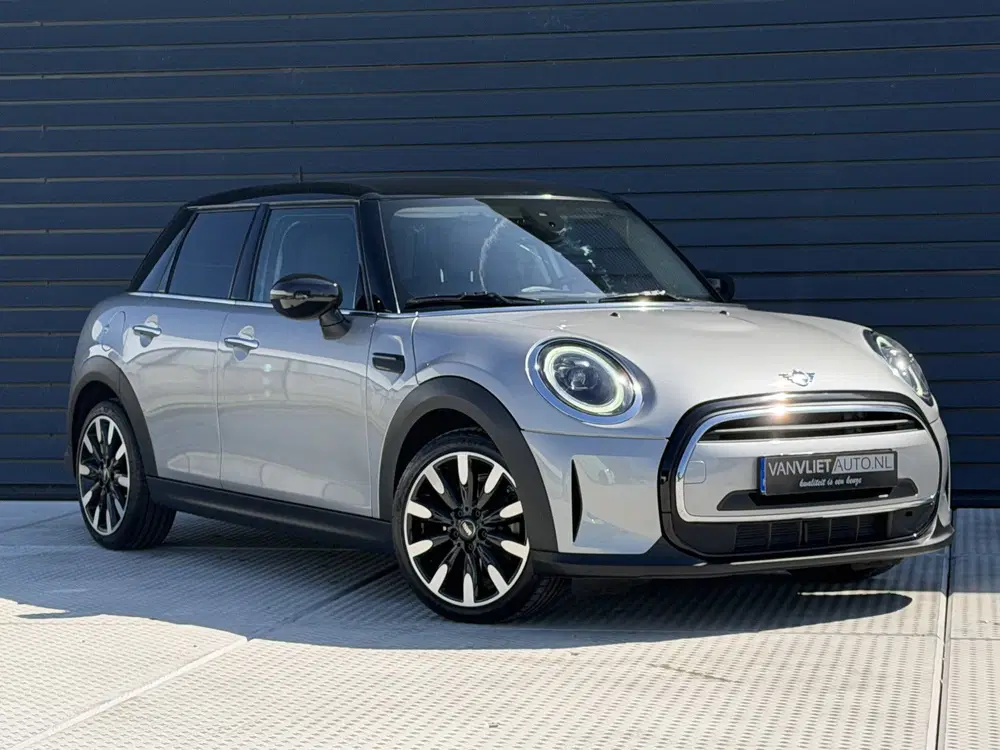 Mini Cooper 1.5 Cooper 136 PK Camden Plus Edition Auto uit 2023, foto 3