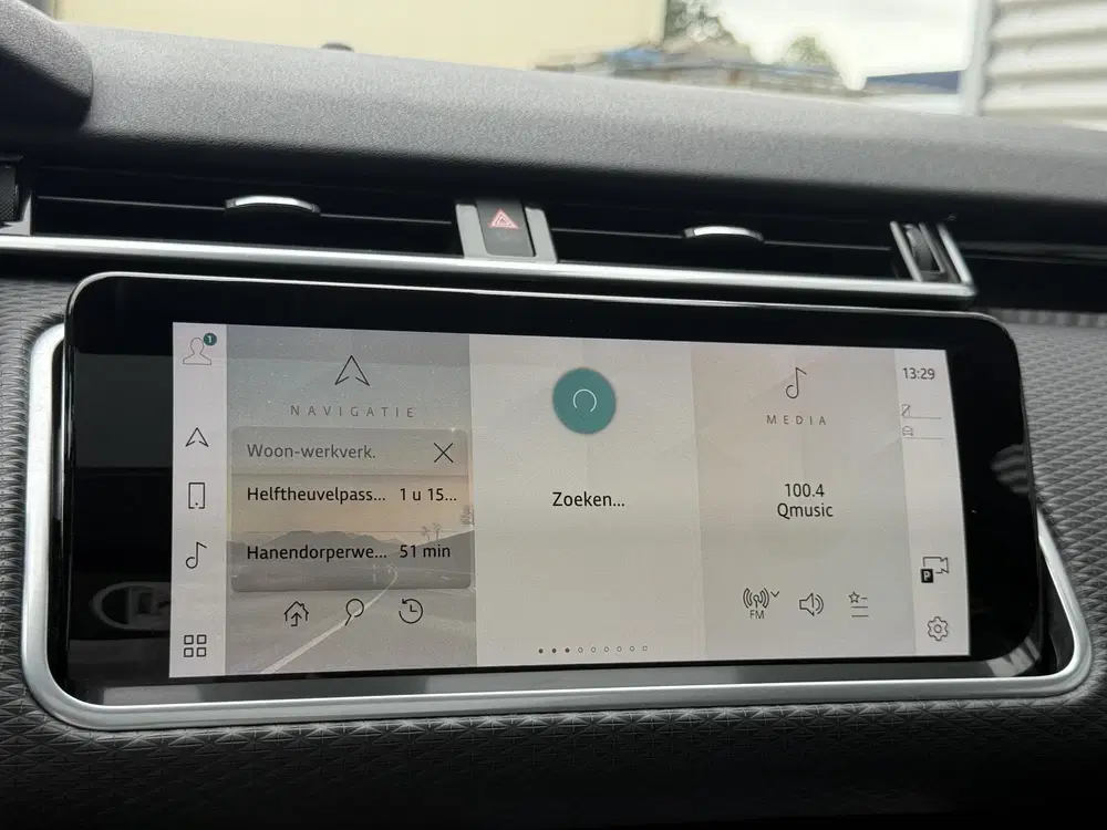 Land Rover Range Rover Velar 2.0 P400e S 1e Eigenaar uit 2022, foto 13