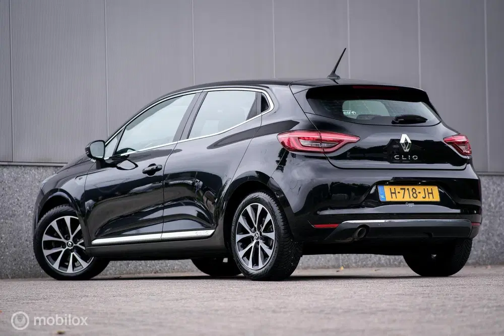 Renault Clio 1.3 TCe Intens 130 pk aut uit 2020, foto 3