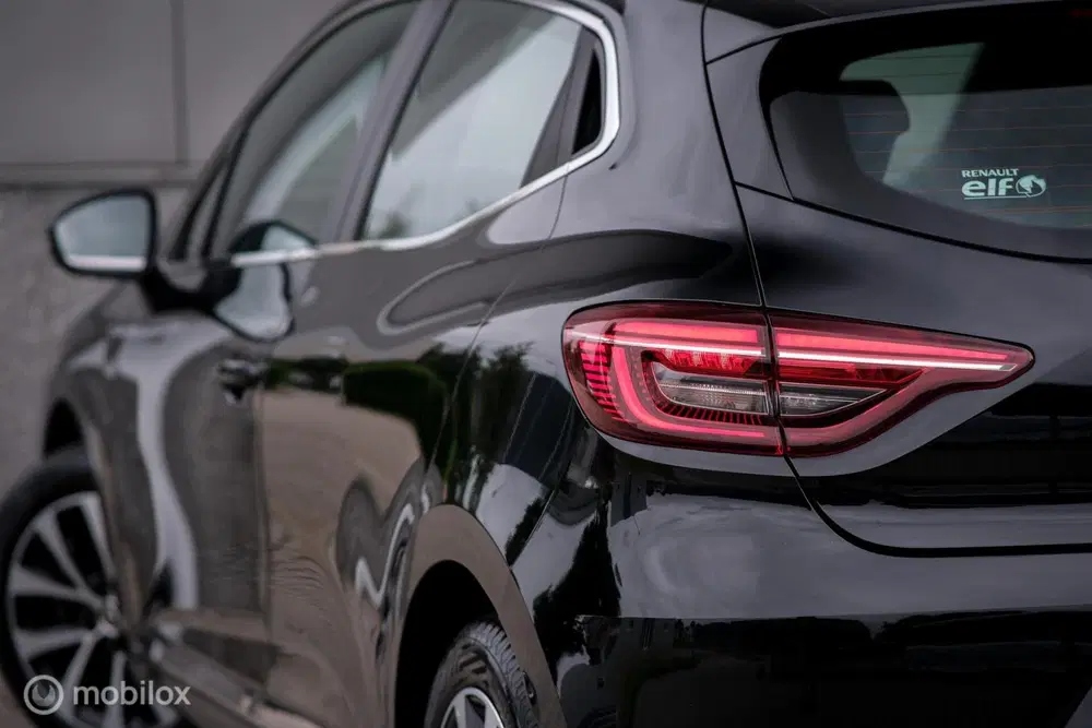 Renault Clio 1.3 TCe Intens 130 pk aut uit 2020, foto 9