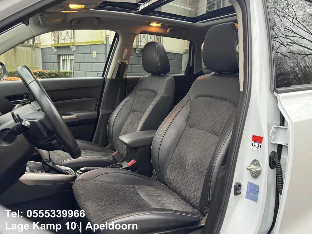 Suzuki Vitara 1.4 Boosterjet Style Smart Hybrid AllGrip uit 2021, foto 12