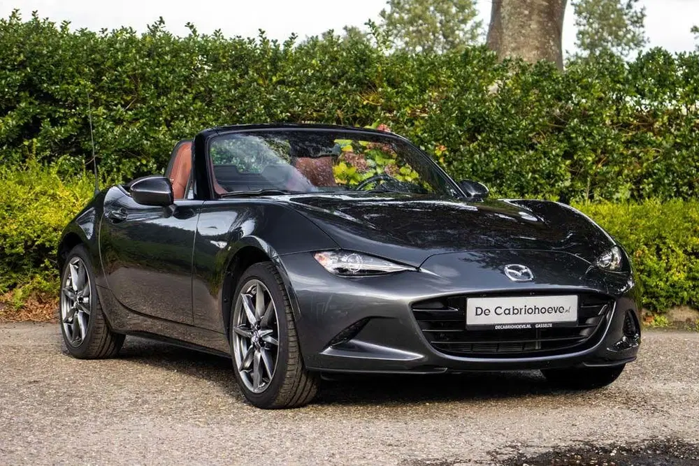 Mazda MX-5 ND 2.0l SkyActiv-G 184 GT-M Machine Gray M uit 2024