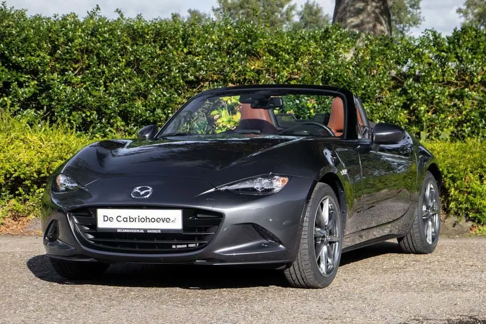 Mazda MX-5 ND 2.0l SkyActiv-G 184 GT-M Machine Gray M uit 2024, foto 2