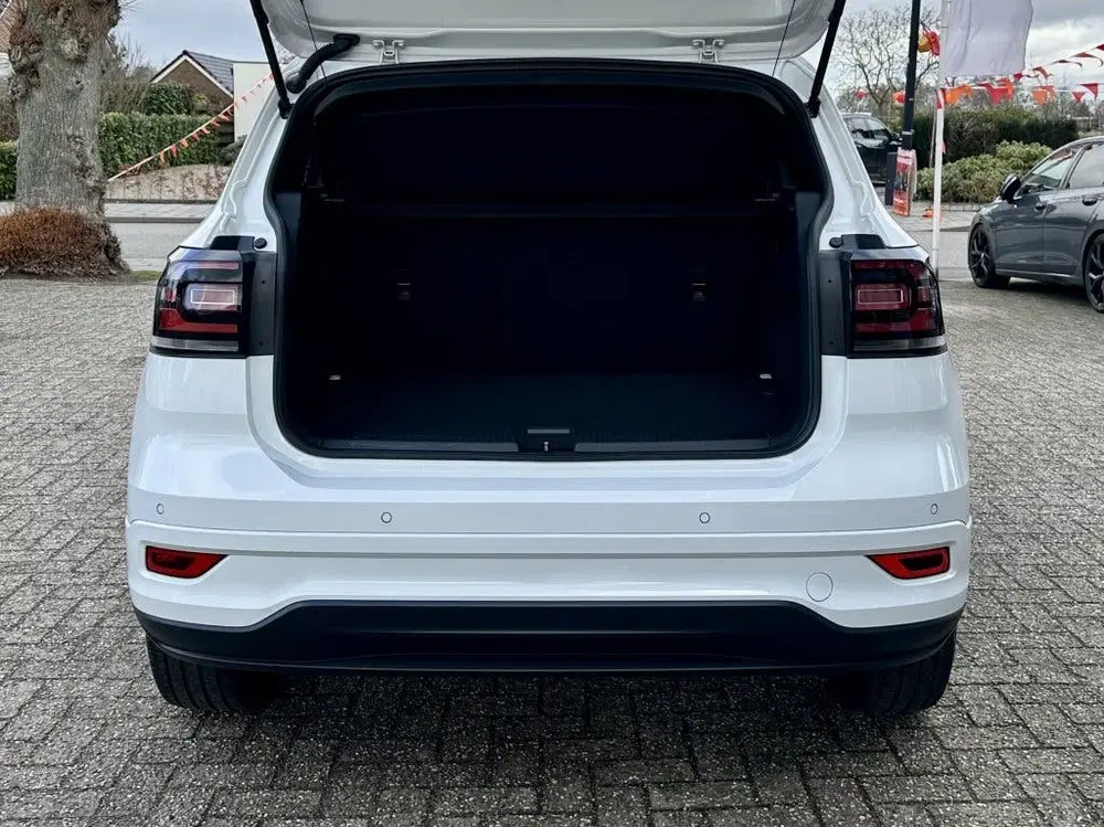 Volkswagen T-Cross 1.0 TSI R-Line 110PK DSG Automaat Camera uit 2022, foto 15