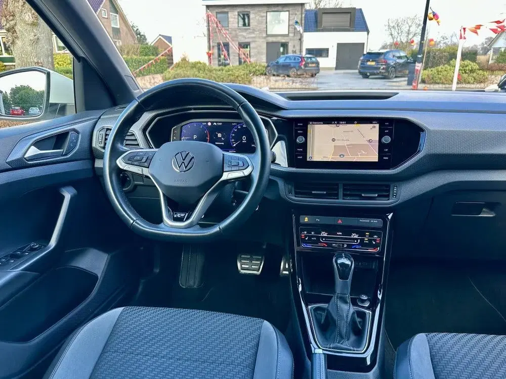 Volkswagen T-Cross 1.0 TSI R-Line 110PK DSG Automaat Camera uit 2022, foto 3