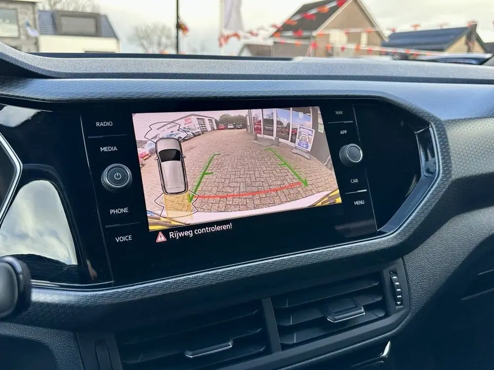 Volkswagen T-Cross 1.0 TSI R-Line 110PK DSG Automaat Camera uit 2022, foto 7