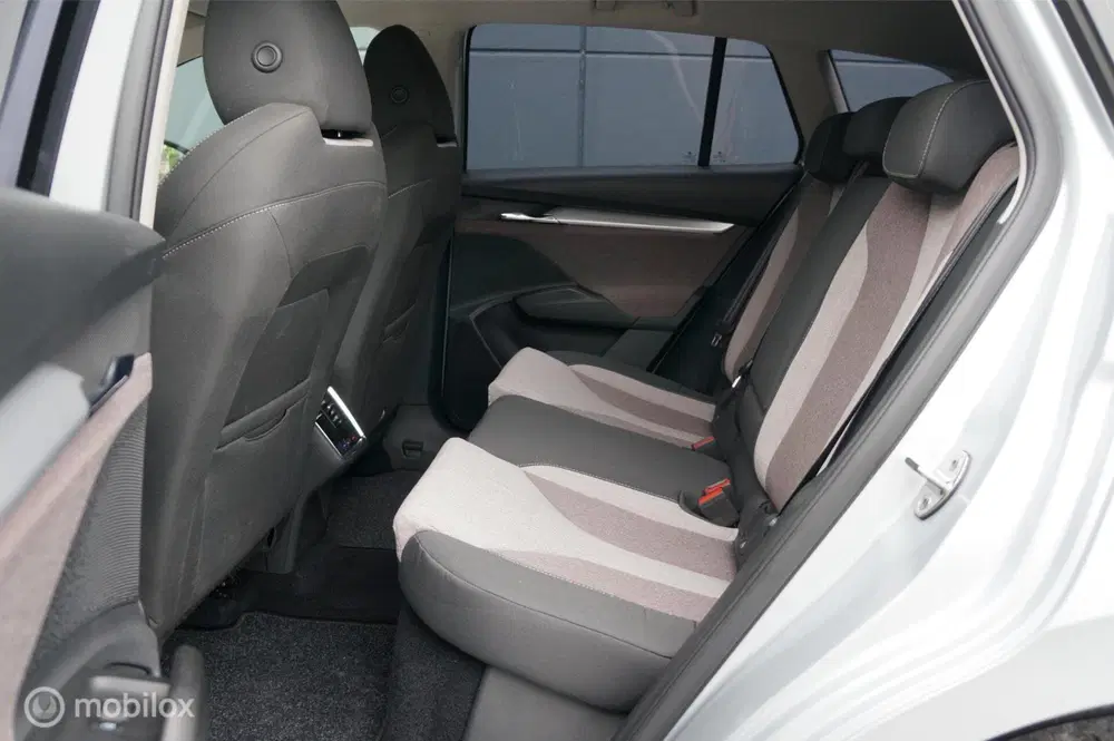 Skoda Enyaq 80 Navi Apple uit 2021, foto 10