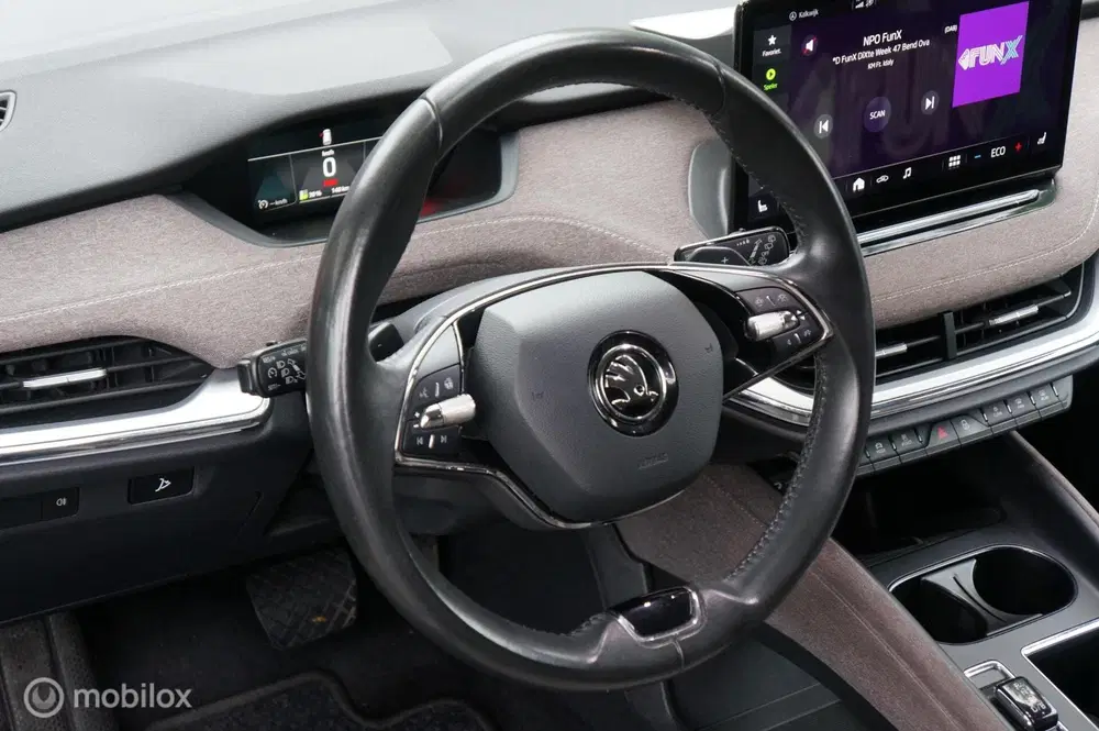Skoda Enyaq 80 Navi Apple uit 2021, foto 12