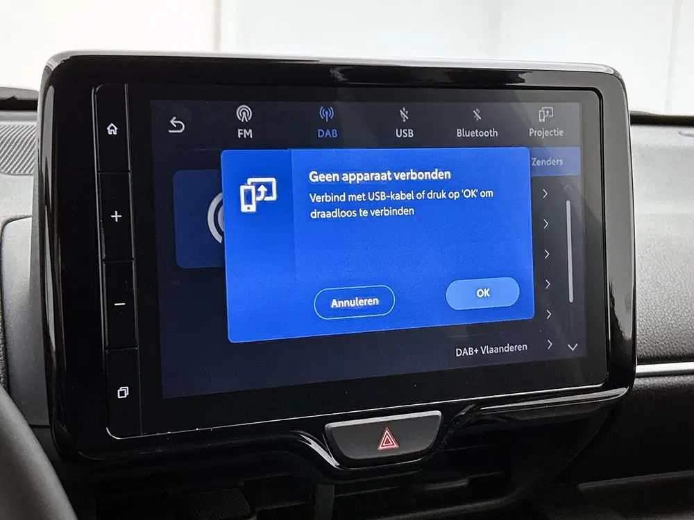 Toyota Yaris 1.5 Hybrid 115 First Edition Comfort Pack uit 2025, foto 9