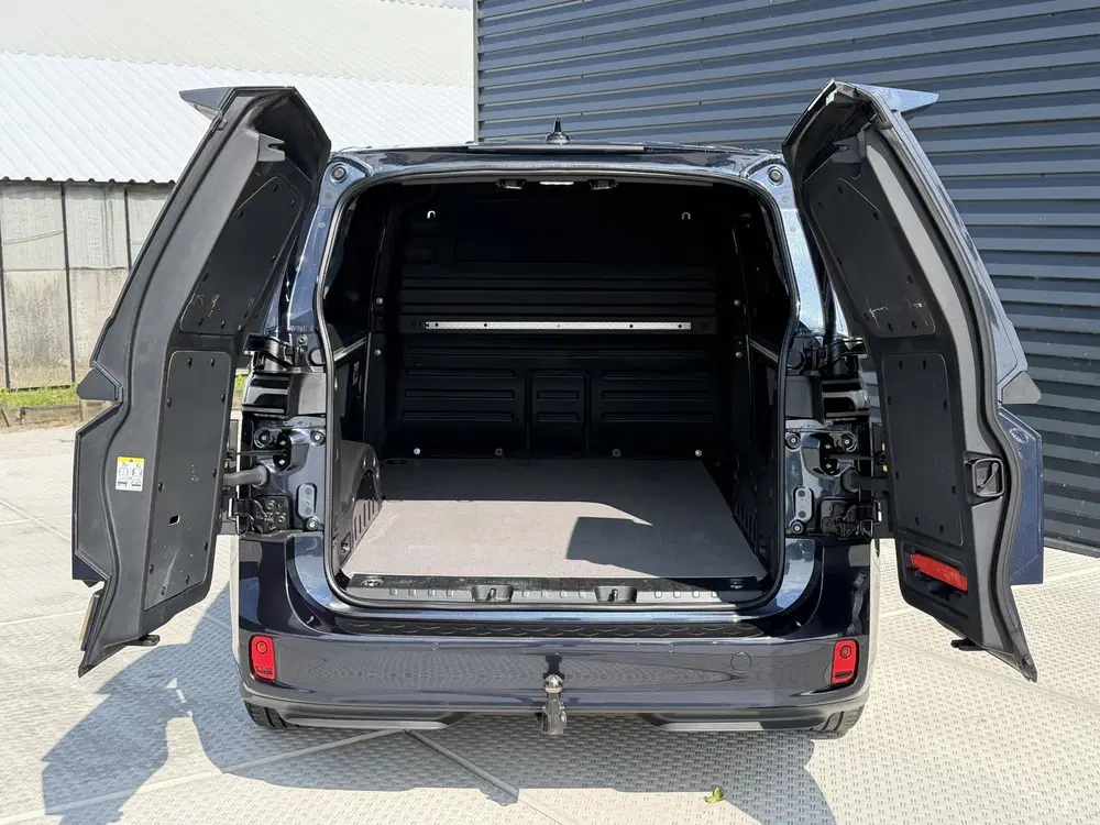 Volkswagen ID. Buzz ID. Buzz Cargo Bulli edition 79 kWh uit 2025, foto 10