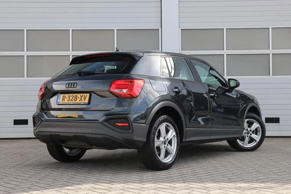 Audi Q2 30 TFSI 110pk Pro Line uit 2023, foto 2