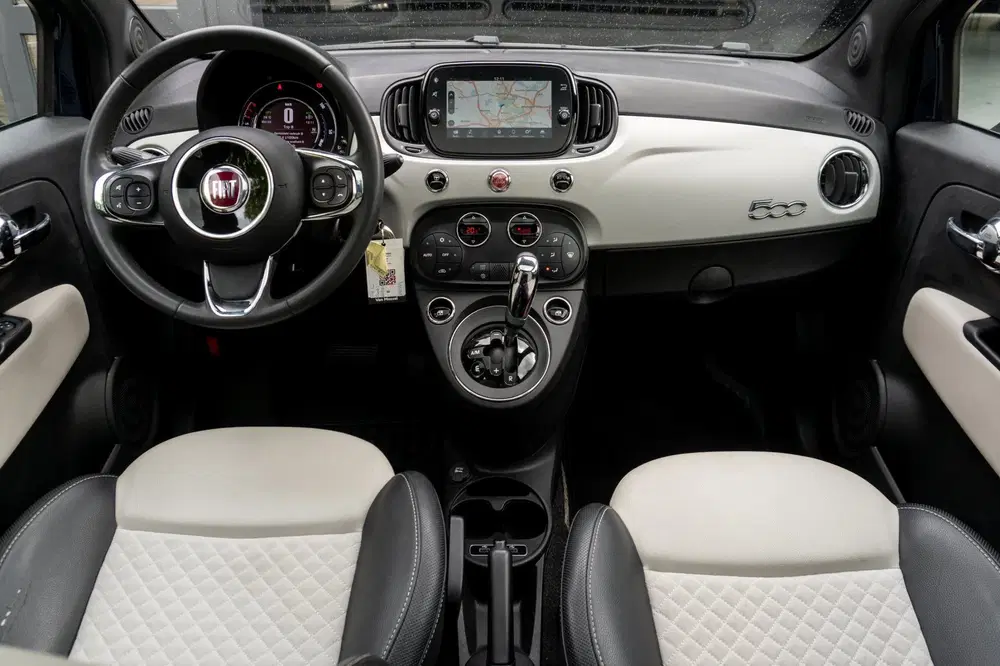Fiat 500 1.2 Lounge uit 2020, foto 9