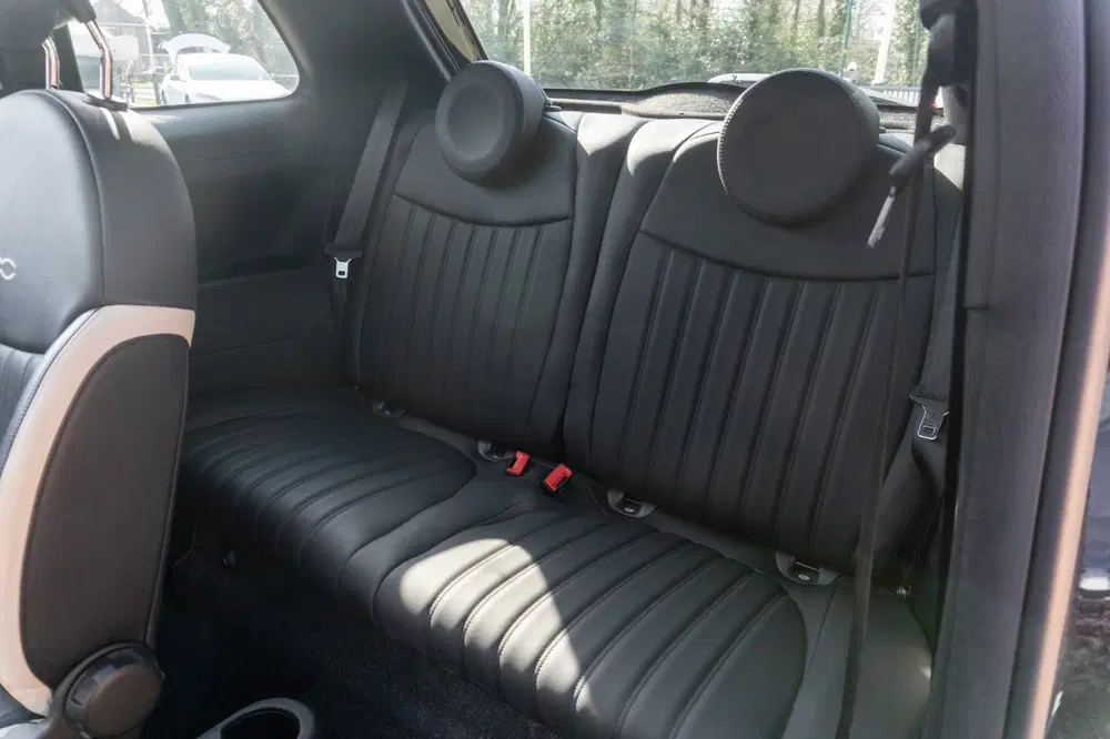 Fiat 500 1.2 Lounge uit 2019, foto 12