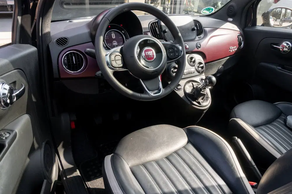 Fiat 500 1.2 Lounge uit 2019, foto 13