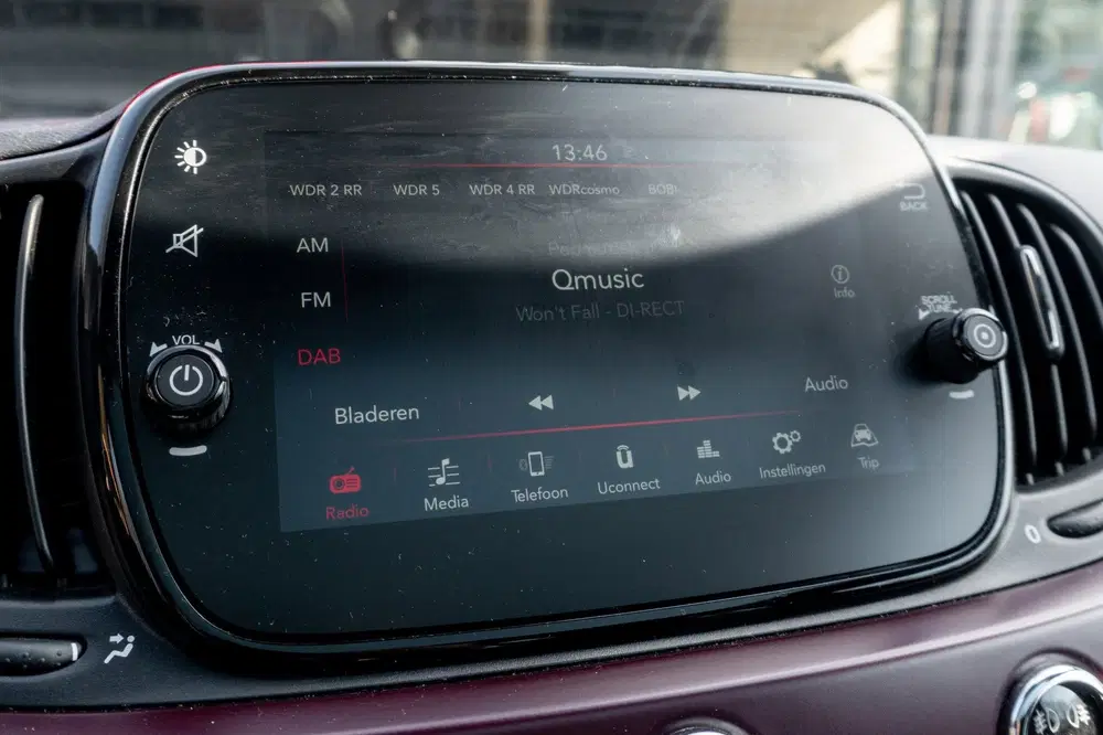 Fiat 500 1.2 Lounge uit 2019, foto 14