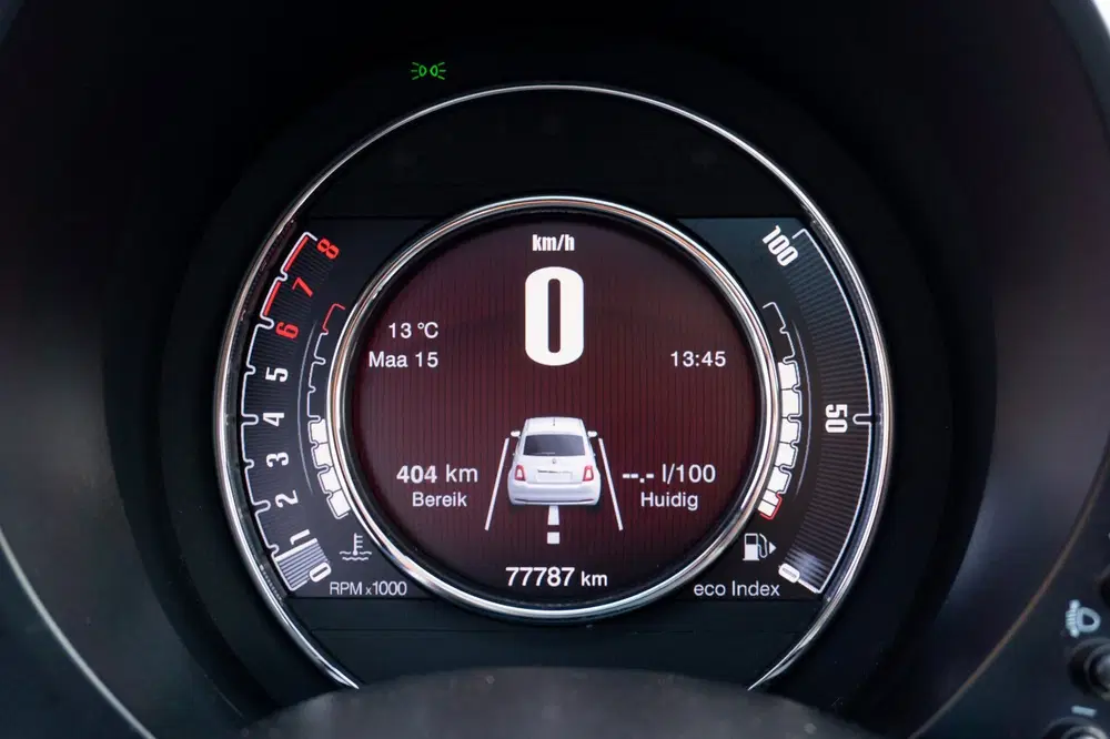 Fiat 500 1.2 Lounge uit 2019, foto 8
