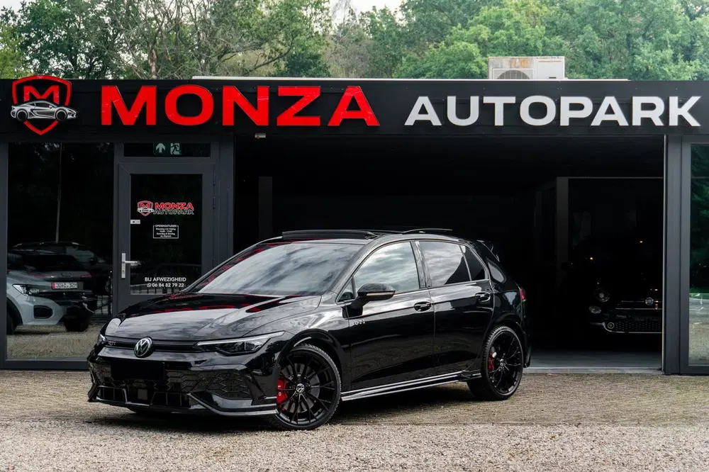 Volkswagen Golf GTI Clubsport 2.0 TSI uit 2024, foto 2