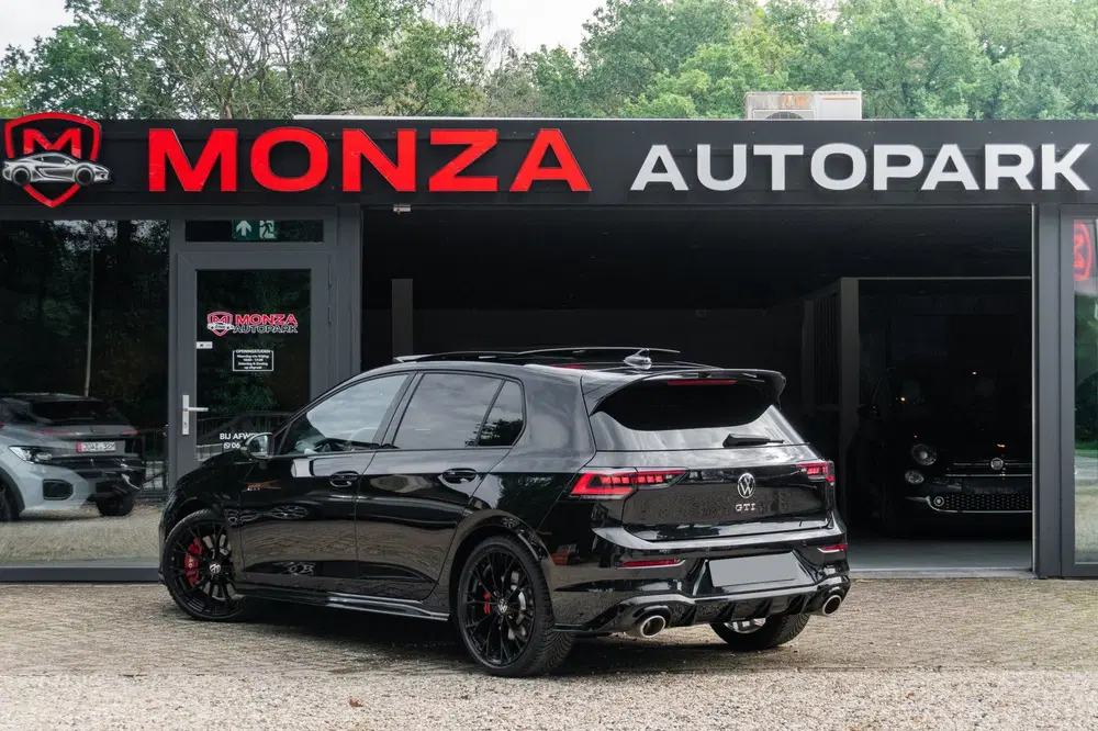 Volkswagen Golf GTI Clubsport 2.0 TSI uit 2024, foto 4