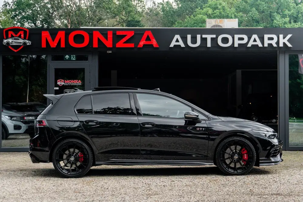 Volkswagen Golf GTI Clubsport 2.0 TSI uit 2024, foto 5