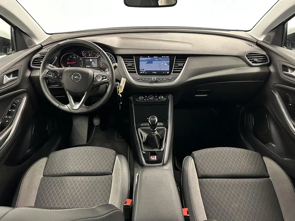 Opel Grandland 1.2 Turbo Business Executive CAMERA TREKHA uit 2021, foto 2