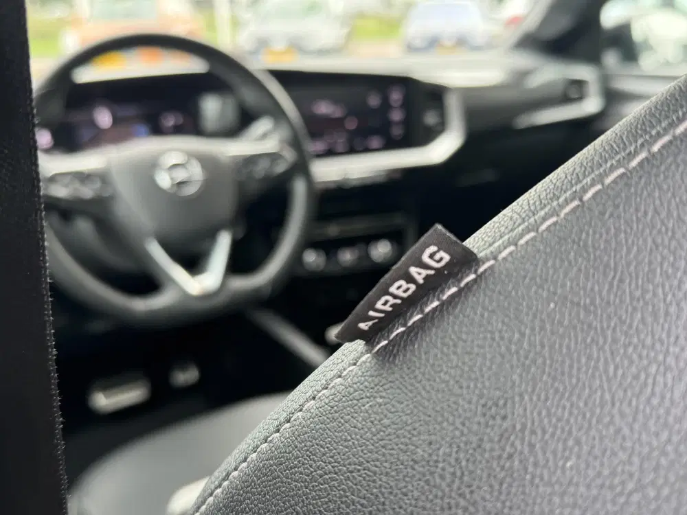 Opel Mokka 1.2 Turbo Ultimate AUT Rijklaar incl. grot uit 2021, foto 4