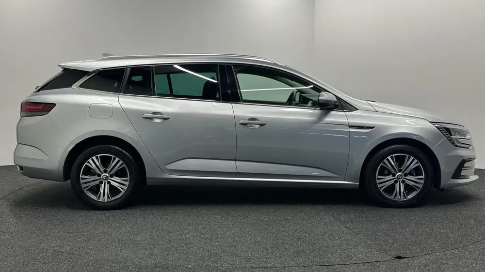 Renault Megane 1.3 TCe Intens NAVI CARPLAY CRUISE LM uit 2022, foto 10