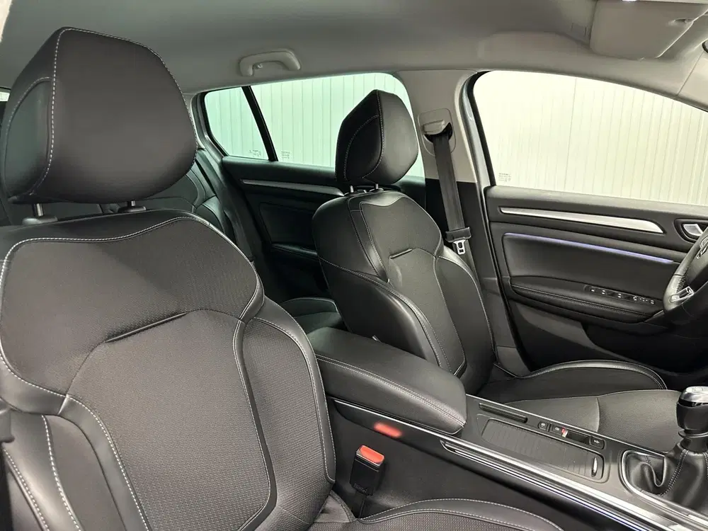 Renault Megane 1.3 TCe Intens NAVI CARPLAY CRUISE LM uit 2022, foto 12