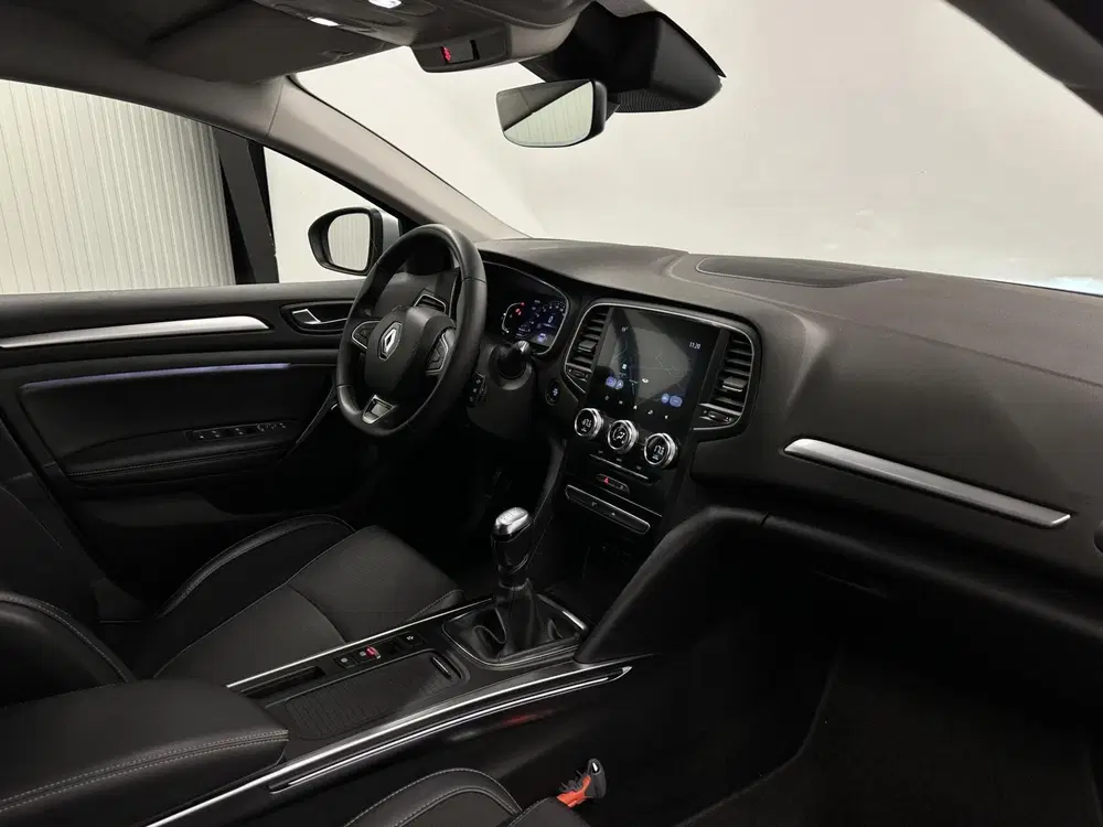 Renault Megane 1.3 TCe Intens NAVI CARPLAY CRUISE LM uit 2022, foto 13