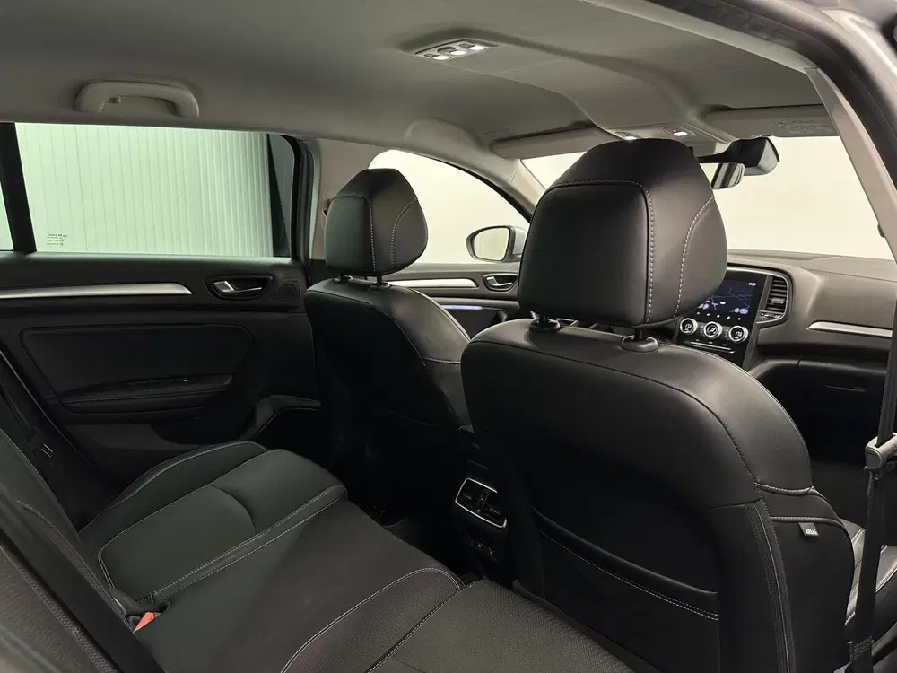 Renault Megane 1.3 TCe Intens NAVI CARPLAY CRUISE LM uit 2022, foto 14