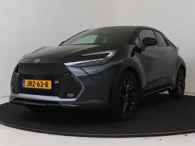 Toyota C-HR 2.0 Plug-in Hybrid 220 Black Edition (bj 2 uit 2025