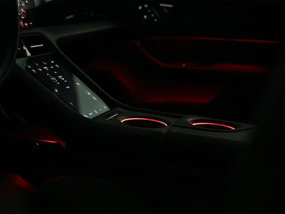 Porsche Taycan Sport Turismo 79 kWh uit 2022, foto 6