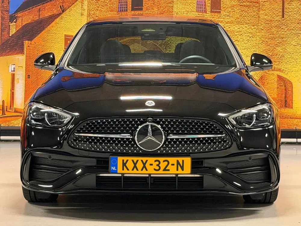 Mercedes-Benz C-Klasse AMG Line Aut Panodak 360 Camera Leer uit 2026, foto 5