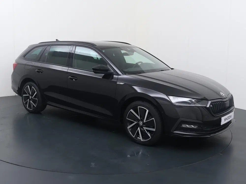 Skoda Octavia 1.4 TSI iV PHEV Sportline Business uit 2022, foto 3
