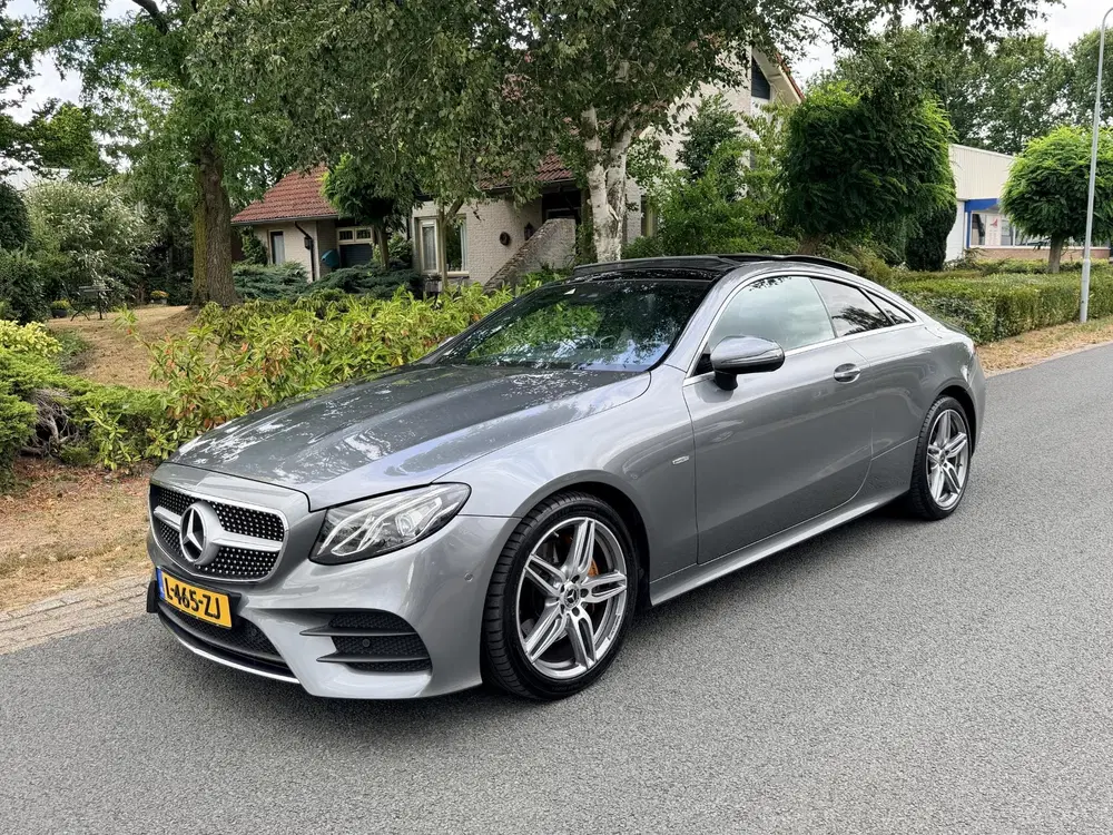 Mercedes-Benz E-Klasse E-klasse Coupé 200 AMG Automaat 197PK Pano uit 2020