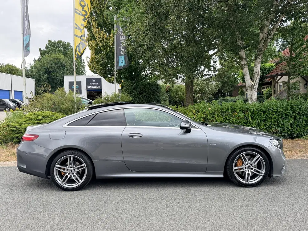 Mercedes-Benz E-Klasse E-klasse Coupé 200 AMG Automaat 197PK Pano uit 2020, foto 10