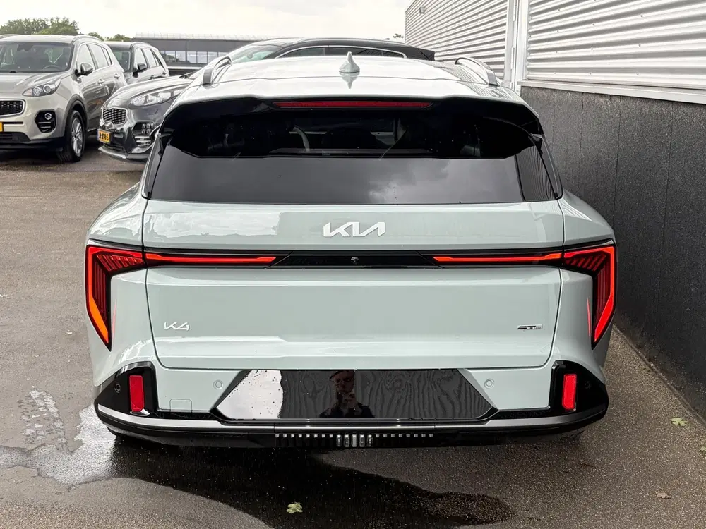 Kia K4 1.0 T-GDi MHEV GT-Line Launch Edition (pa uit 2026, foto 4