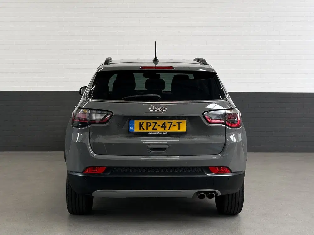Jeep Compass Limited sting gray uit 2021, foto 5