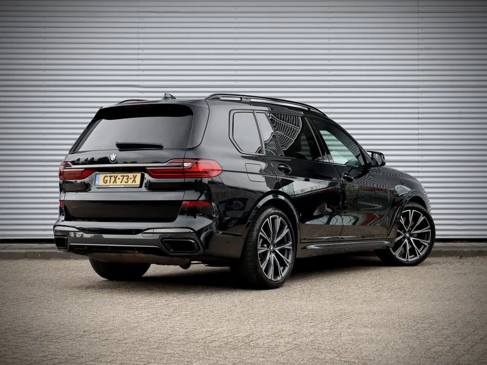 BMW X7 M50i xDrive uit 2020, foto 3