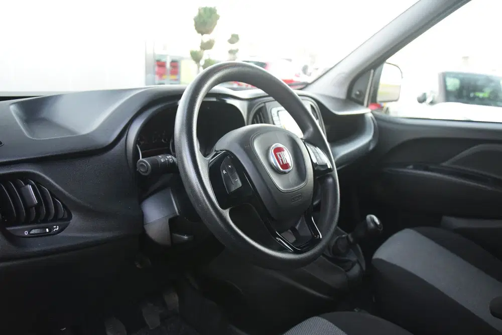 Fiat Doblo Doblò Cargo 1.3 MJ L1H1 Airco Audio uit 2021, foto 15