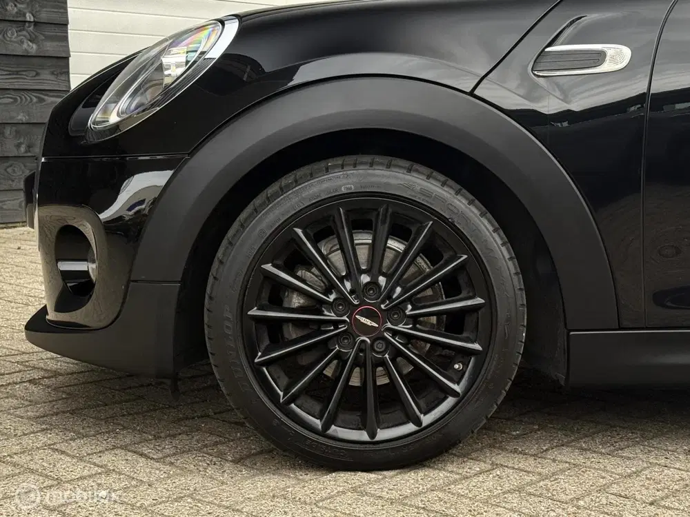 Mini Cooper 1.5 Cooper uit 2019, foto 10