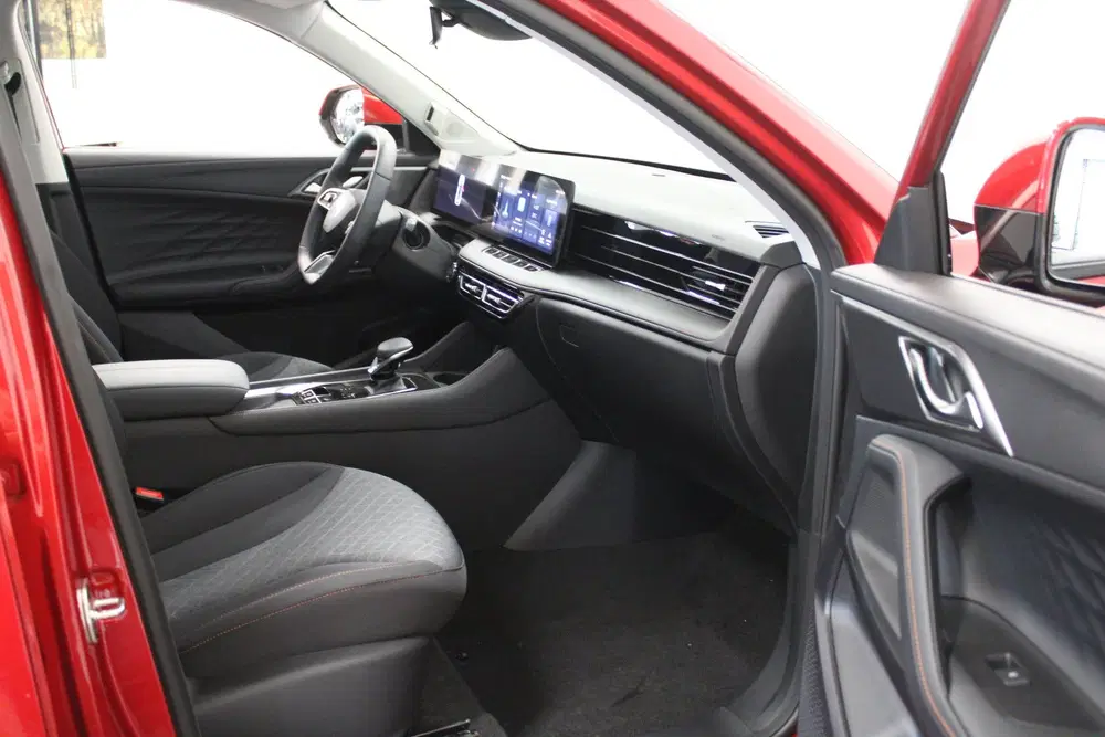 MG HS MG HS PHEV 1.5 Comfort PHEV (bj 2026 uit 2026, foto 9