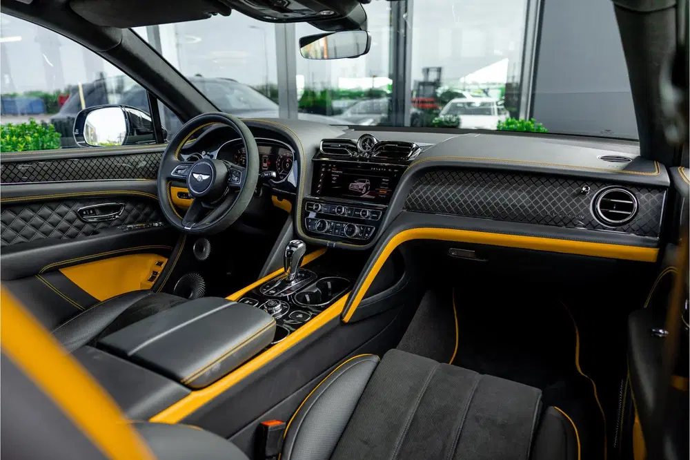 Bentley Bentayga 4.0 V8 S Black Edition uit 2025, foto 14